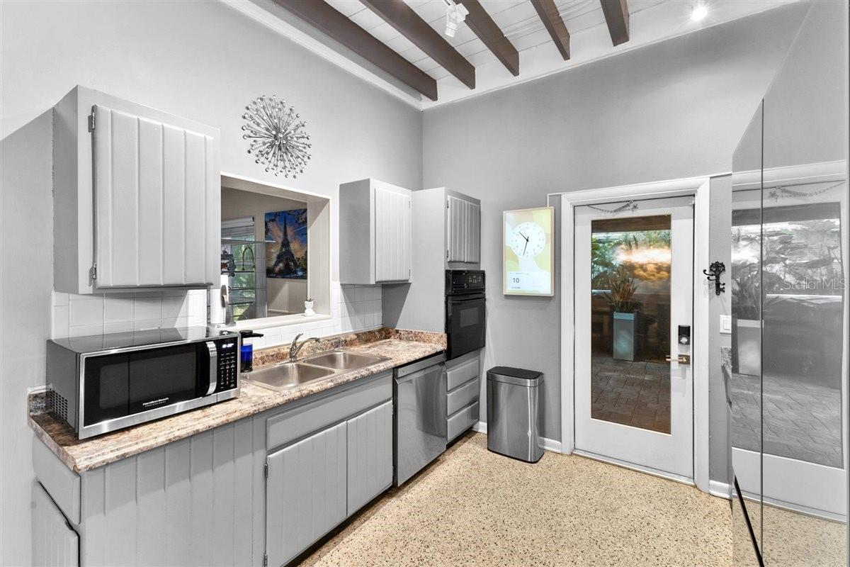 Image 6 of 36 For 4410 Brandeis Avenue