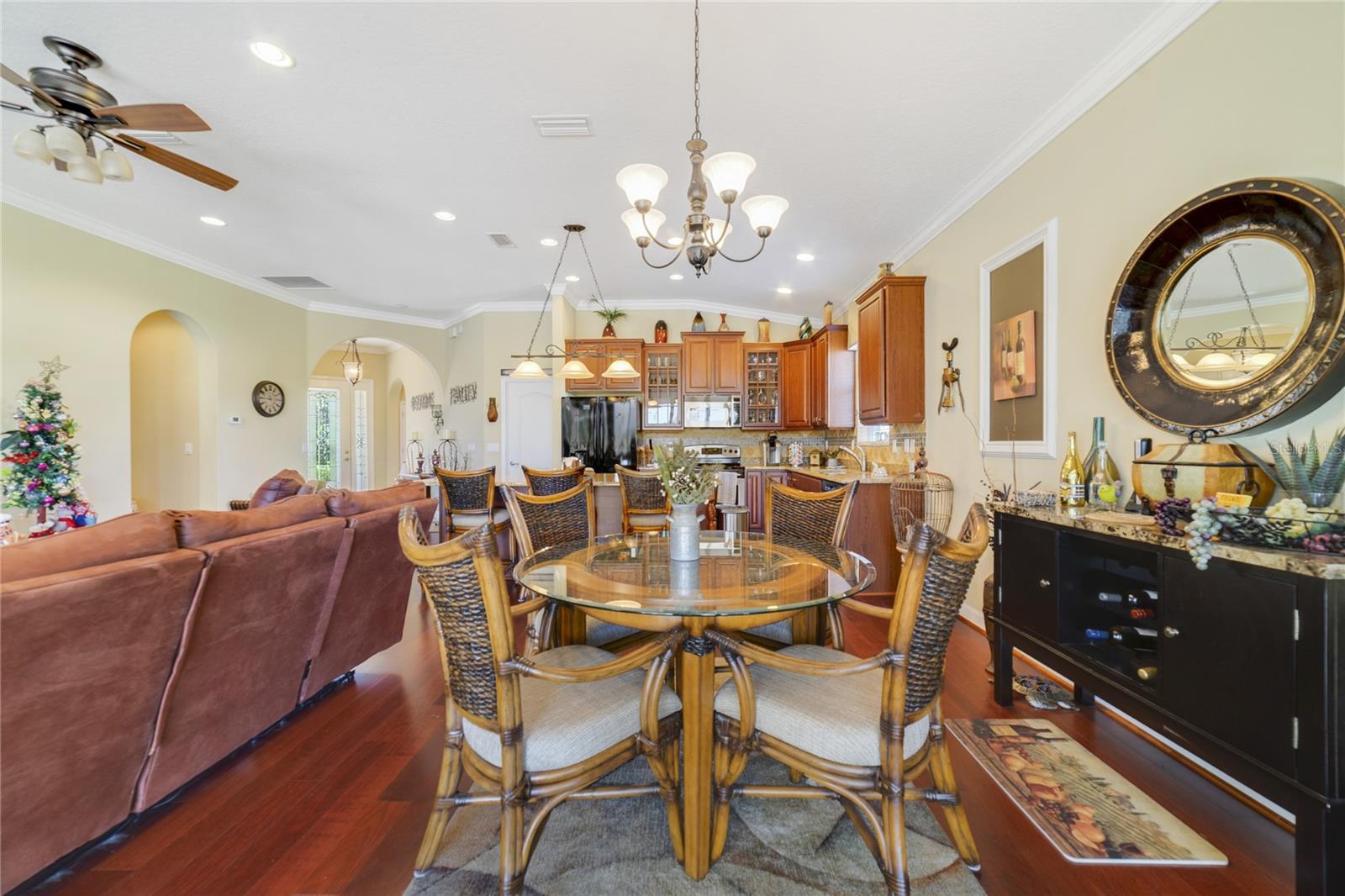 Image 12 of 38 For 1104 Champions Drive