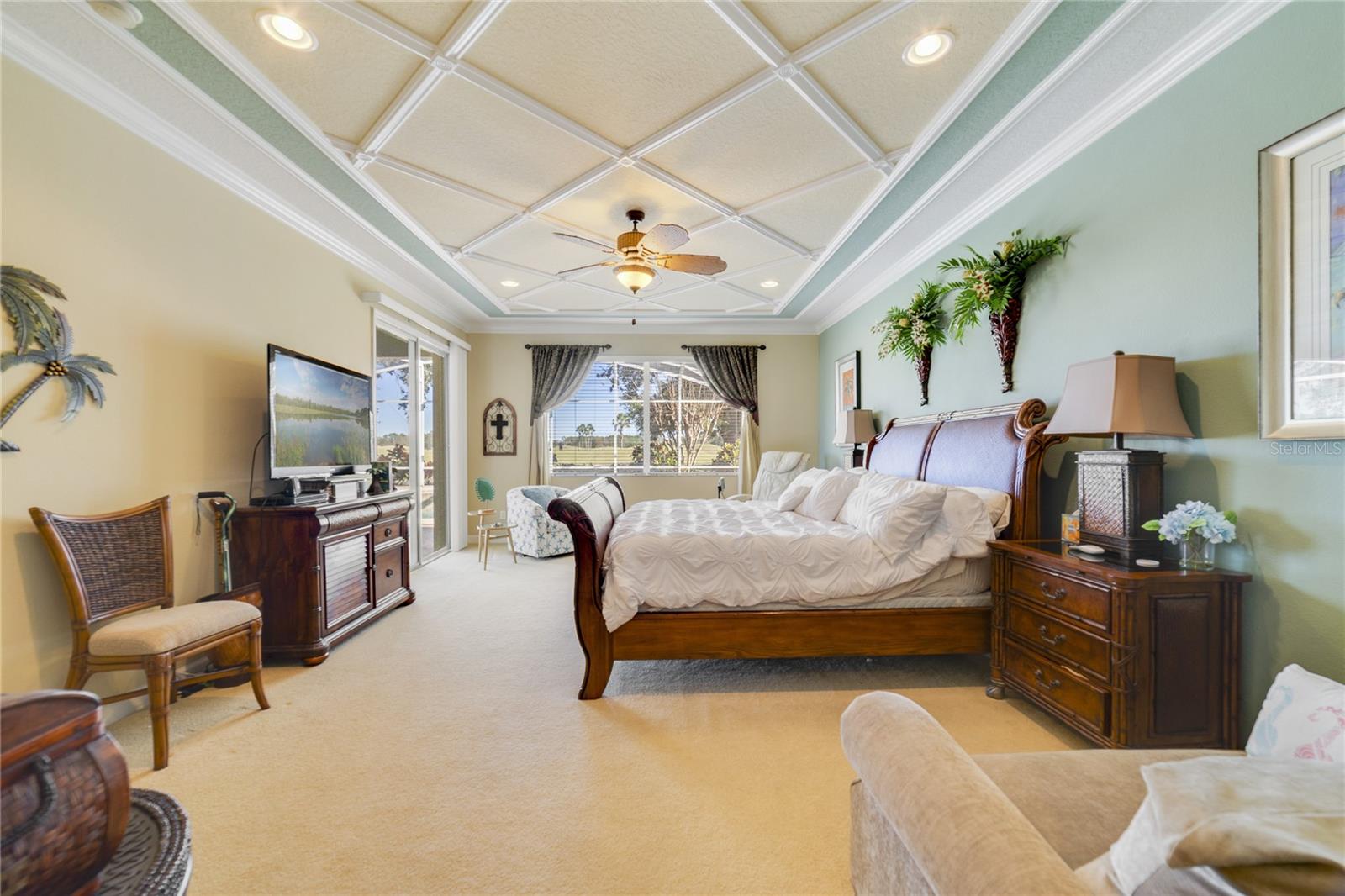 Image 17 of 38 For 1104 Champions Drive