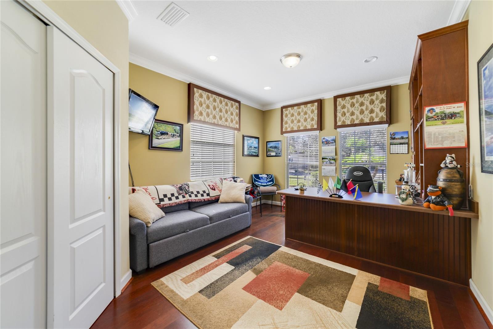 Image 21 of 38 For 1104 Champions Drive