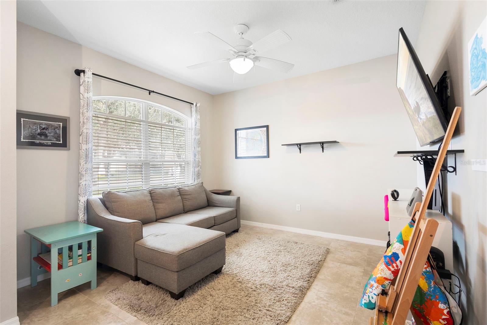 Image 12 of 62 For 623 Woodford Drive