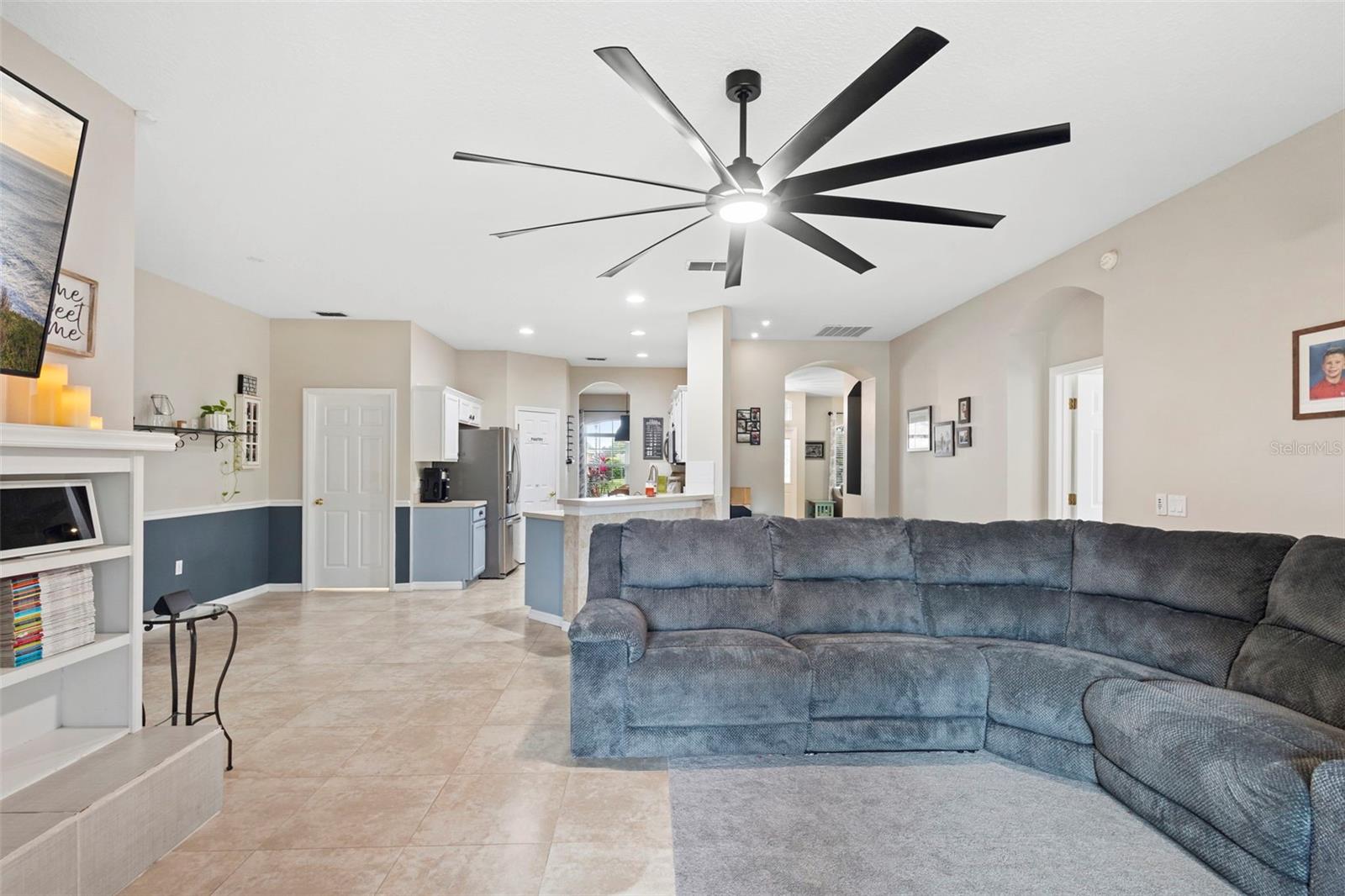 Image 29 of 62 For 623 Woodford Drive