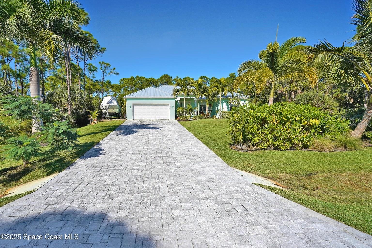 Image 10 of 45 For 4060 Edisto Drive