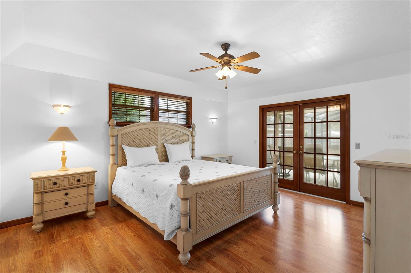 Image 17 of 45 For 1195 Old Mill Drive