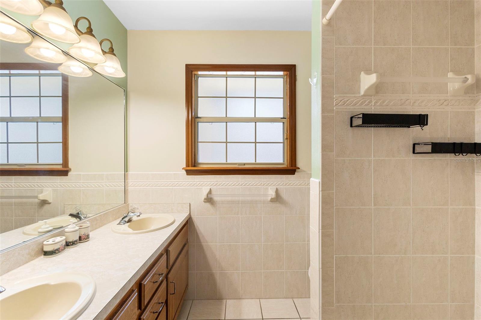 Image 26 of 45 For 1195 Old Mill Drive