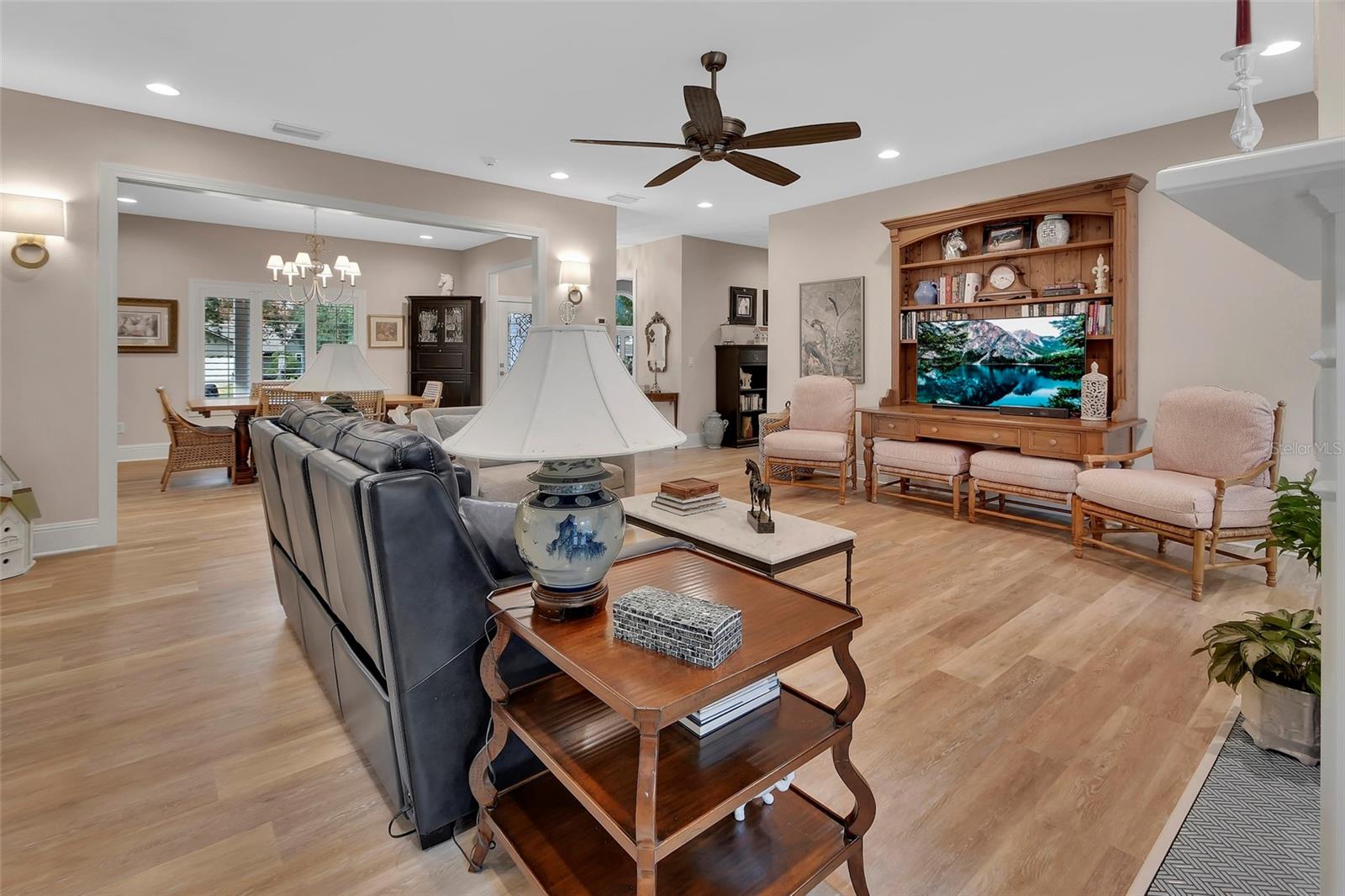 Image 4 of 78 For 246 Crooked Tree Trail