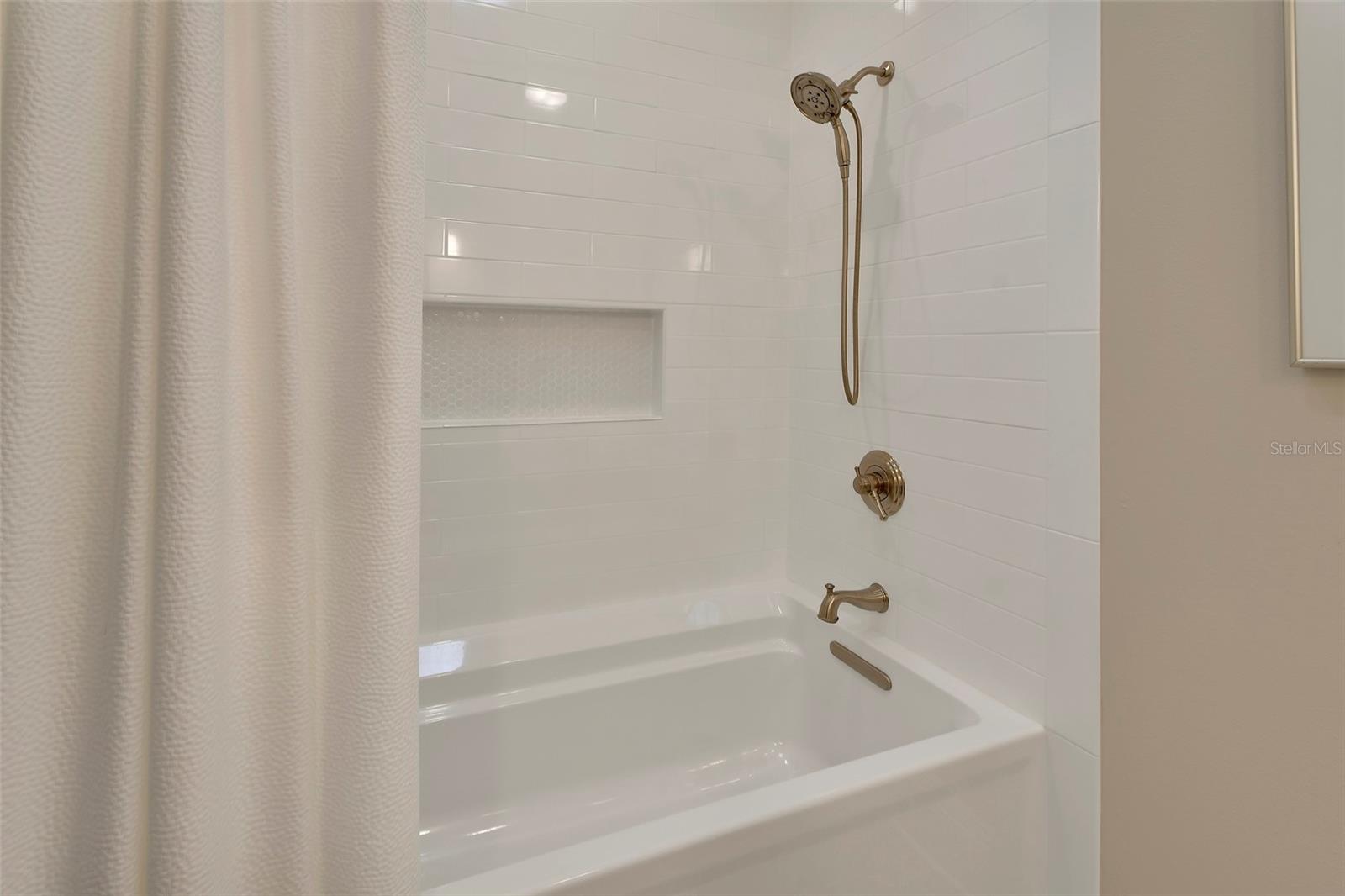 Image 46 of 78 For 246 Crooked Tree Trail