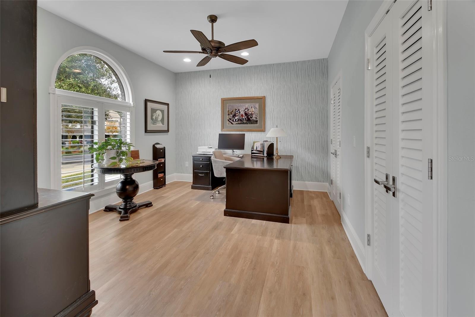 Image 7 of 78 For 246 Crooked Tree Trail