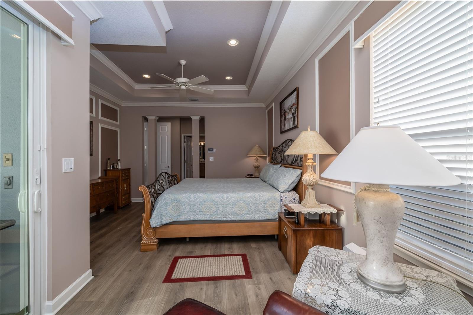 Image 22 of 48 For 312 Lake Victoria Circle