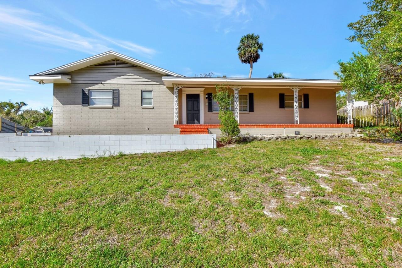 Image 2 of 41 For 129 Brooks Avenue