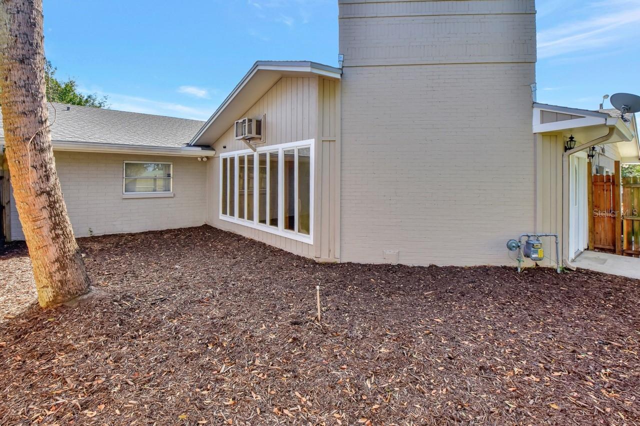 Image 38 of 41 For 129 Brooks Avenue