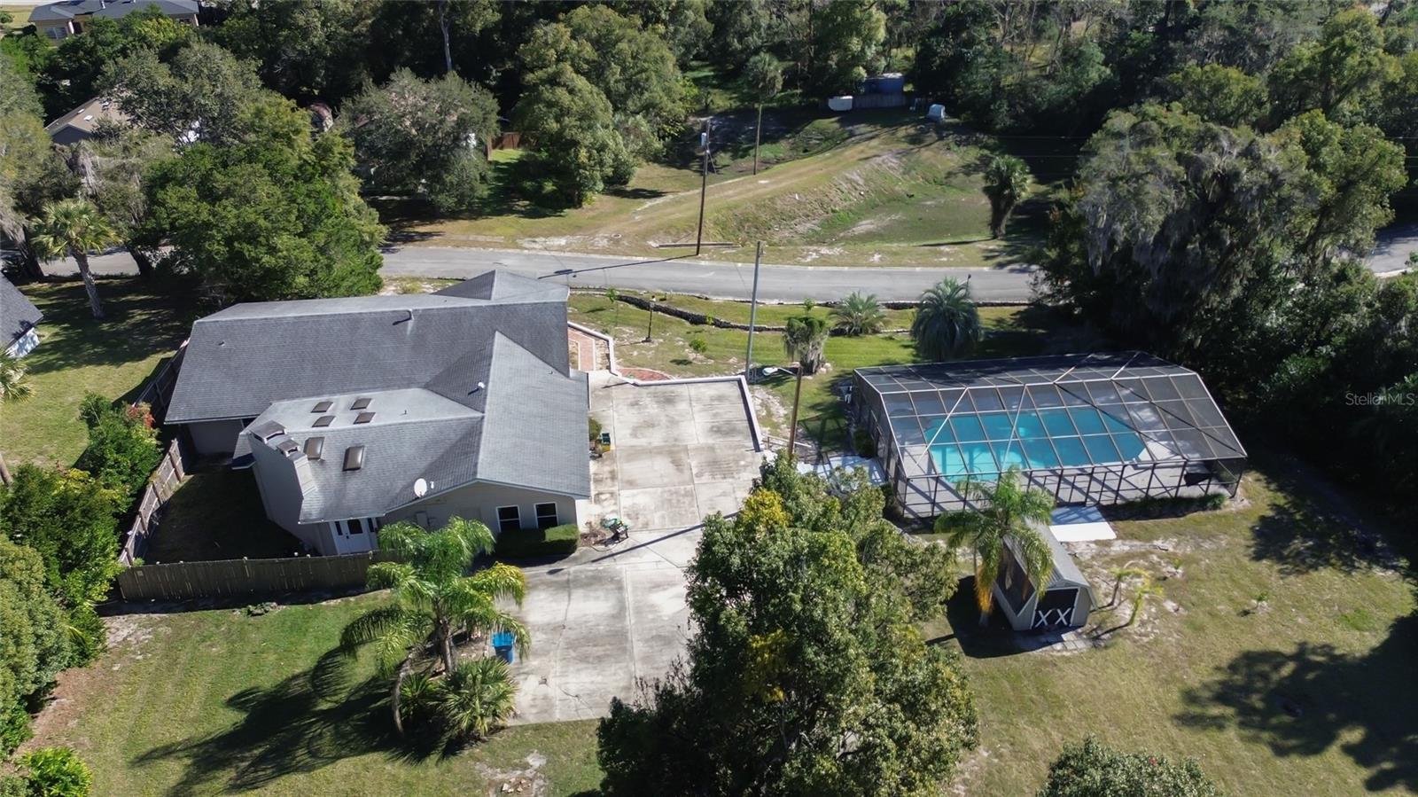 Image 48 of 50 For 129 Brooks Avenue