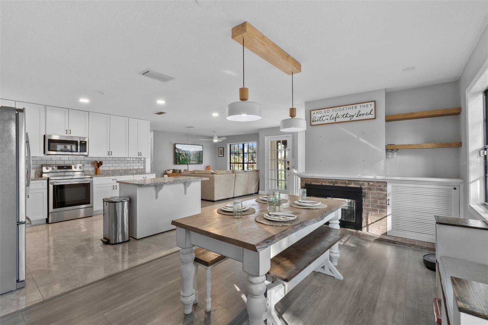 Image 10 of 36 For 212 Sheridan Avenue