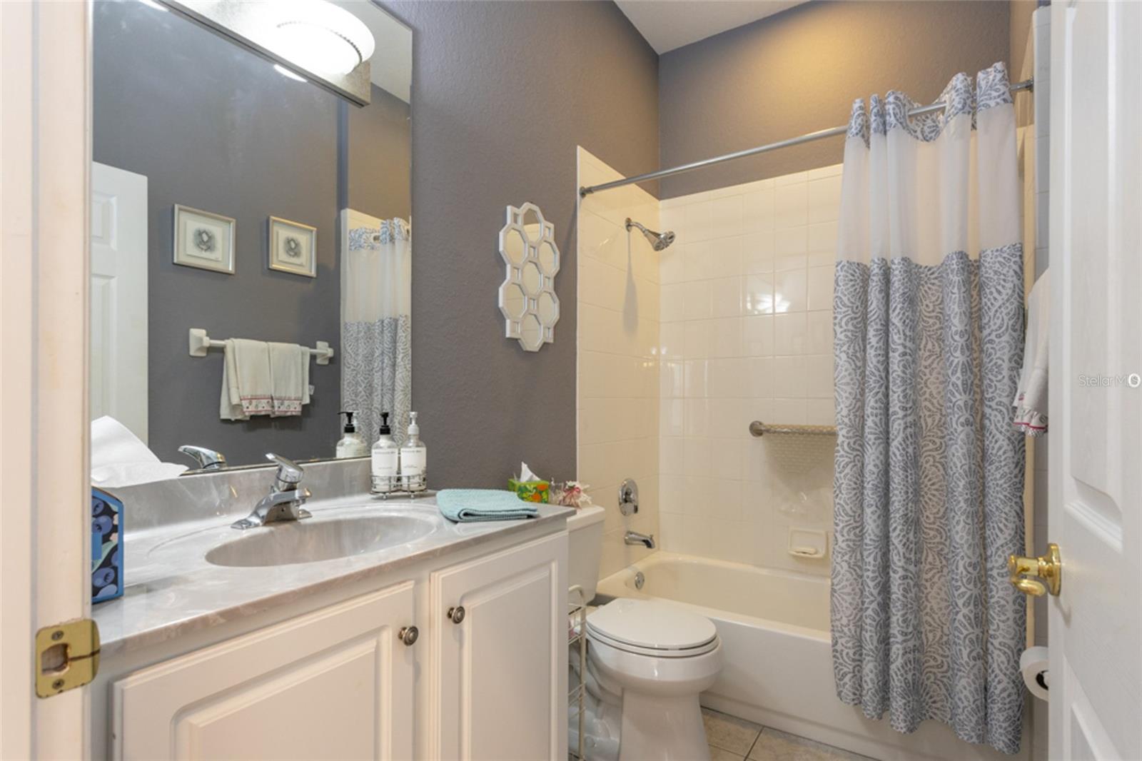 Image 21 of 36 For 3101 Inishmore Drive