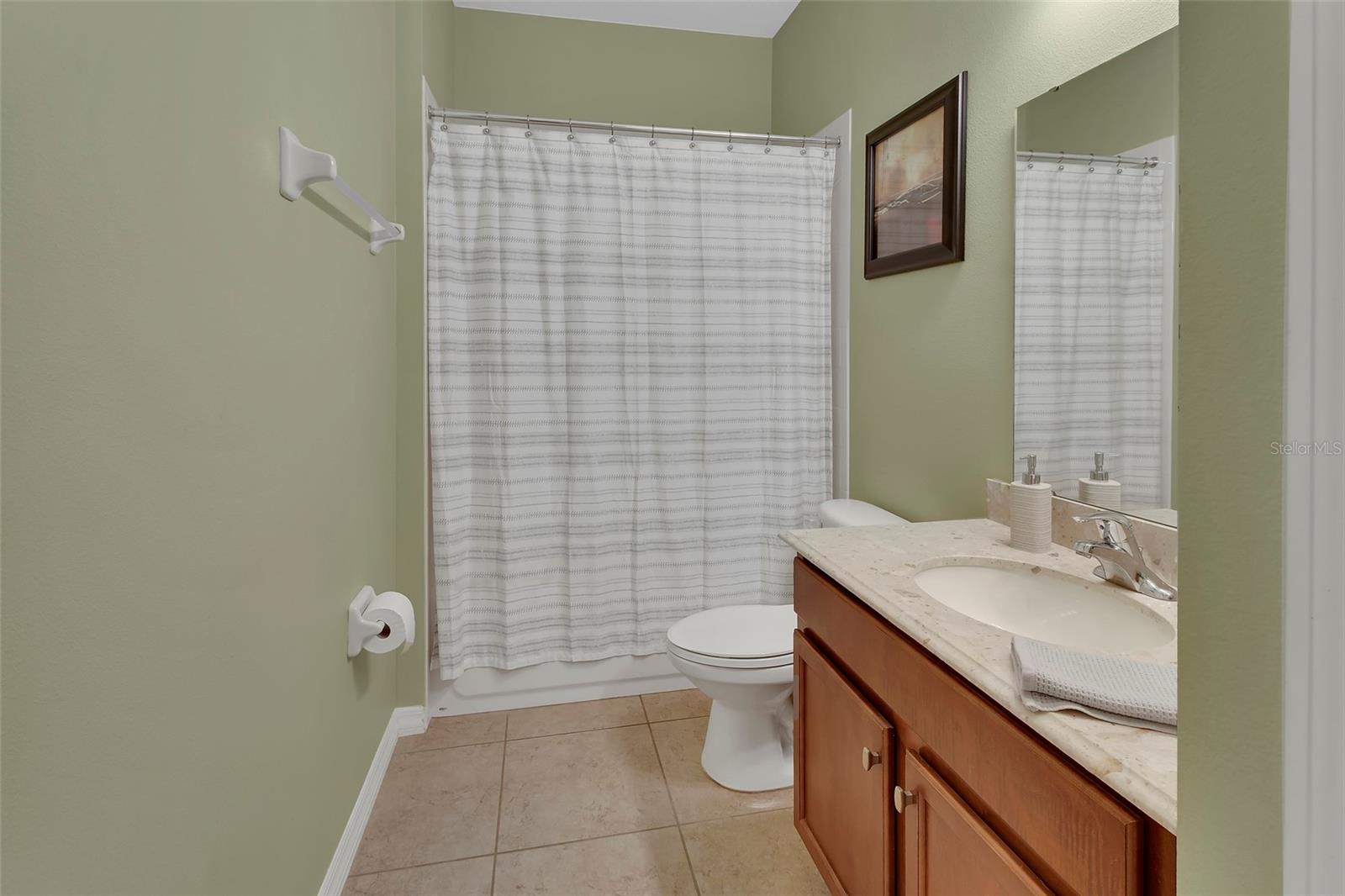 Image 35 of 60 For 1589 Blue Grass Boulevard