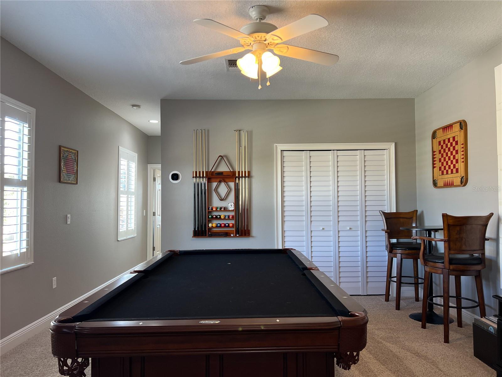 Image 30 of 42 For 410 Thoroughbred Way