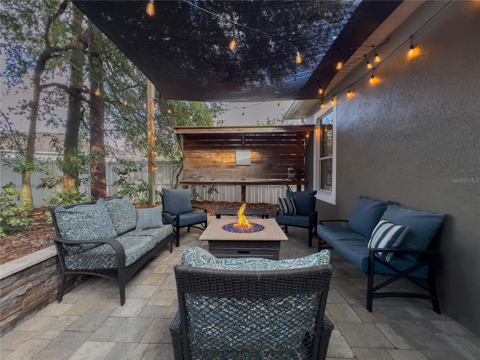 Image 34 of 42 For 410 Thoroughbred Way