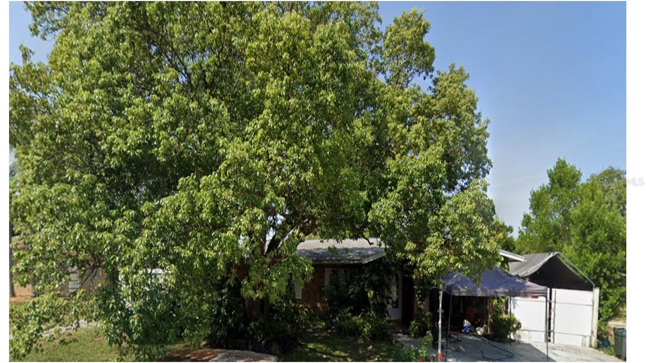 Listing Details for 1749 Haverhill Drive, DELTONA, FL 32725