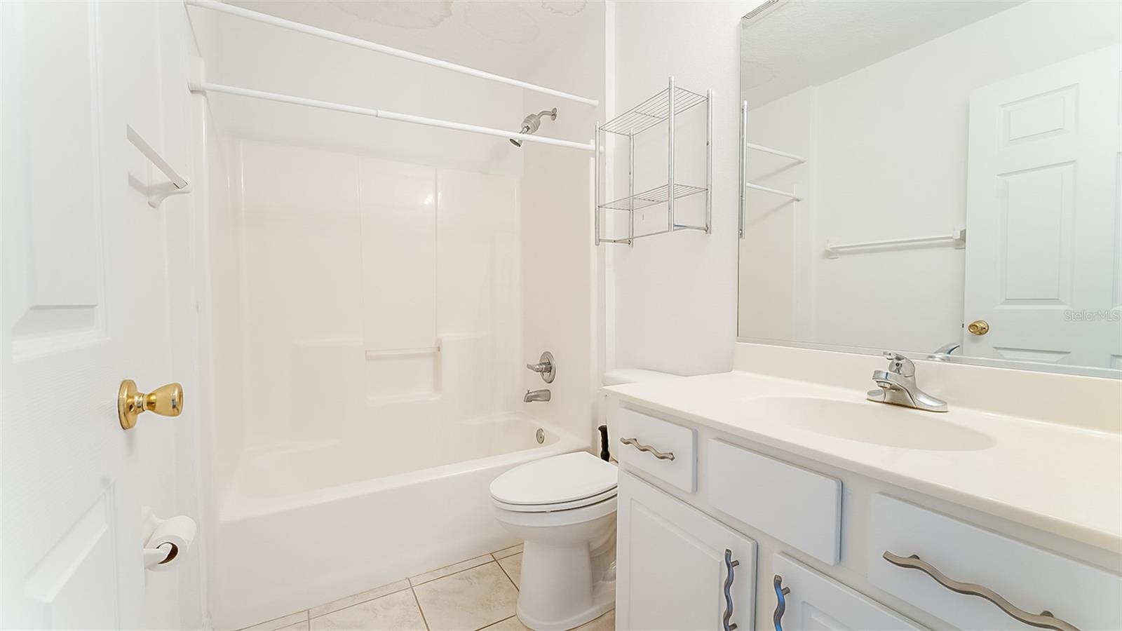 Image 15 of 24 For 8 White Hurst Lane