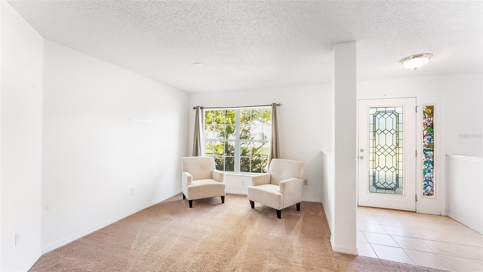 Image 5 of 24 For 8 White Hurst Lane