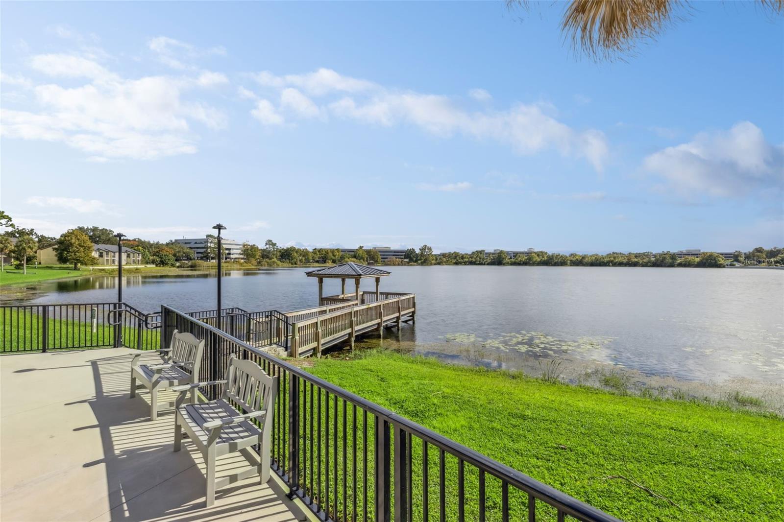 Image 21 of 30 For 914 Lake Destiny Road G