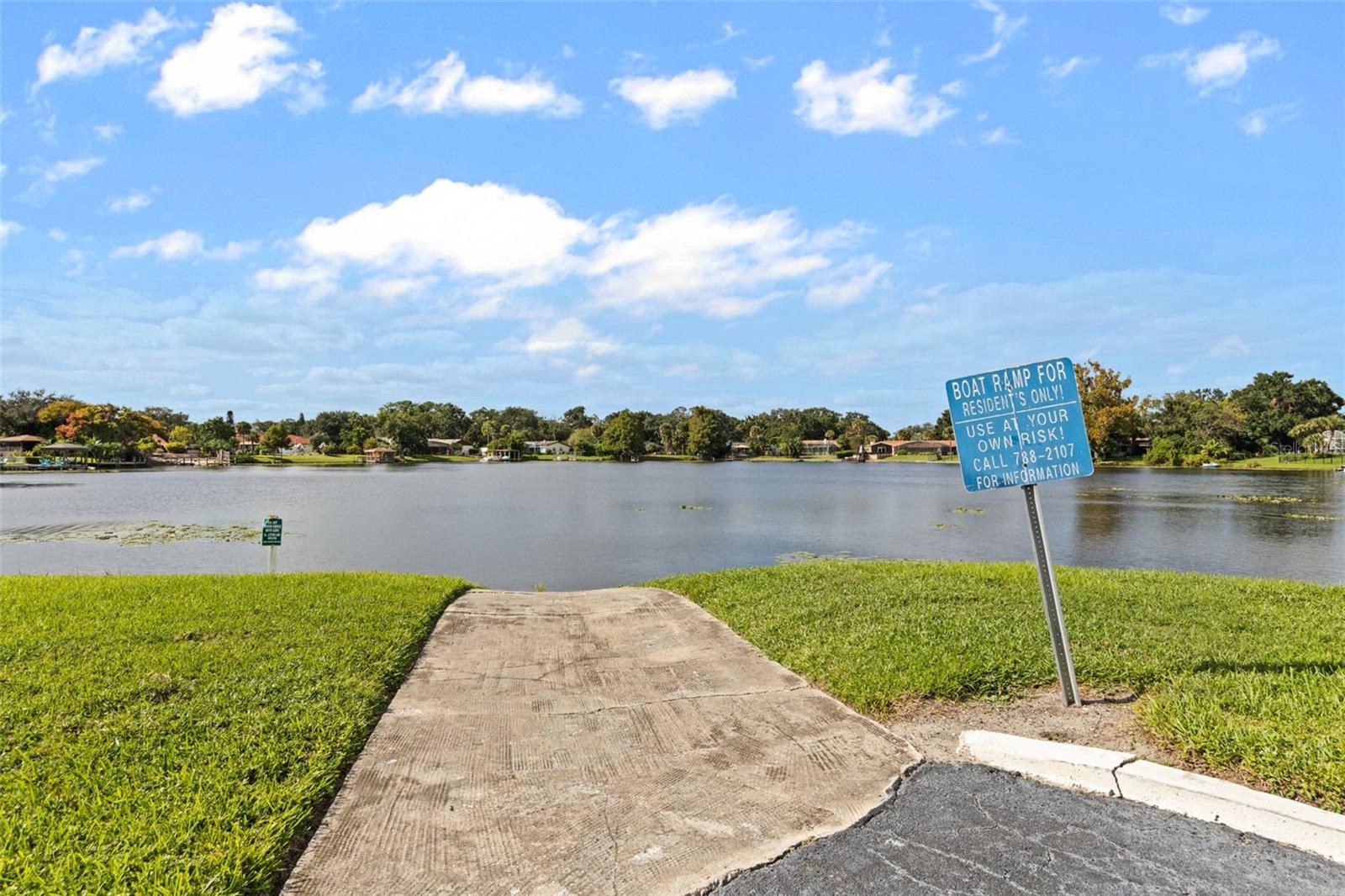 Image 27 of 30 For 914 Lake Destiny Road G