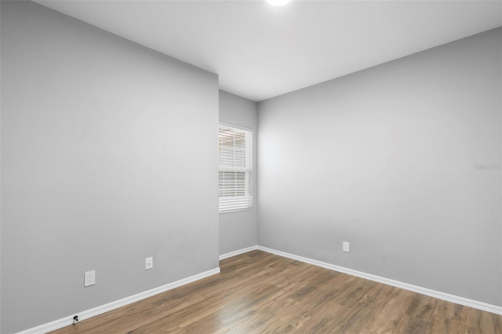 Image 33 of 46 For 9277 Shepton Street