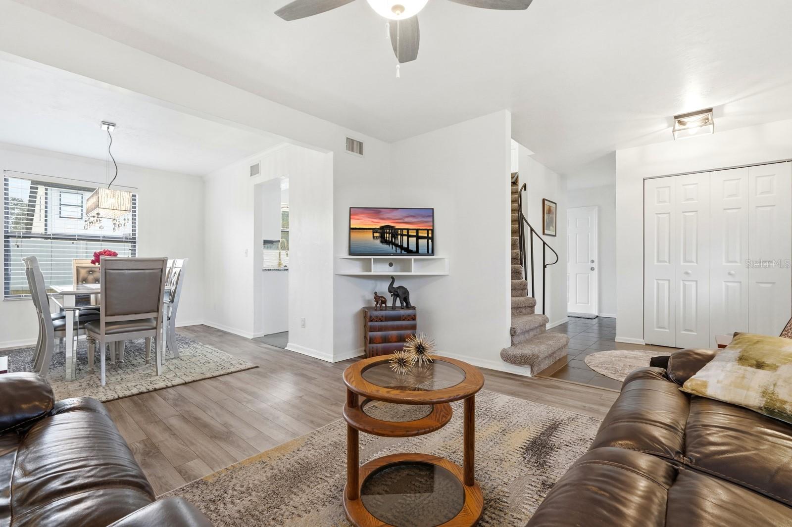 Image 6 of 65 For 1177 Dominion Court