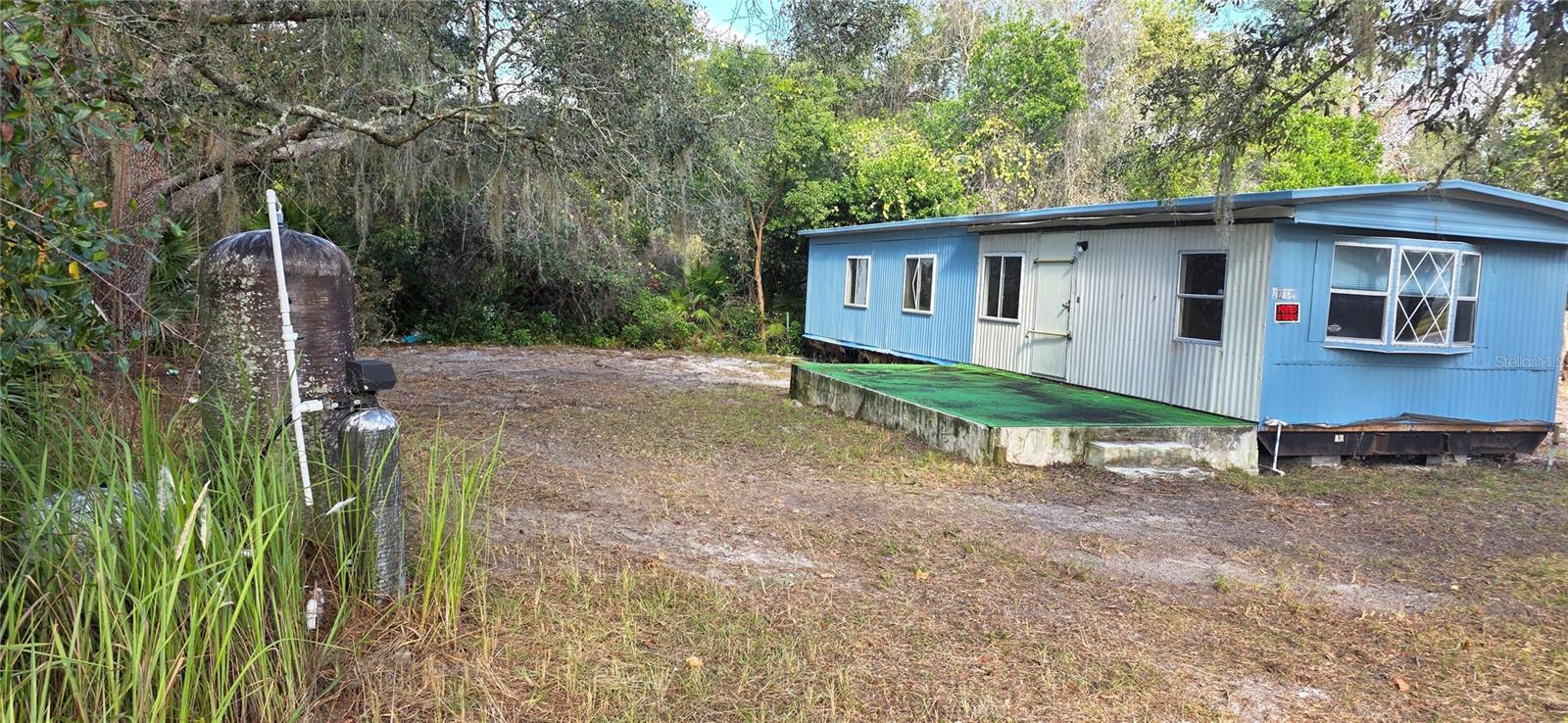 Image 13 of 38 For 27721 Nancy Avenue