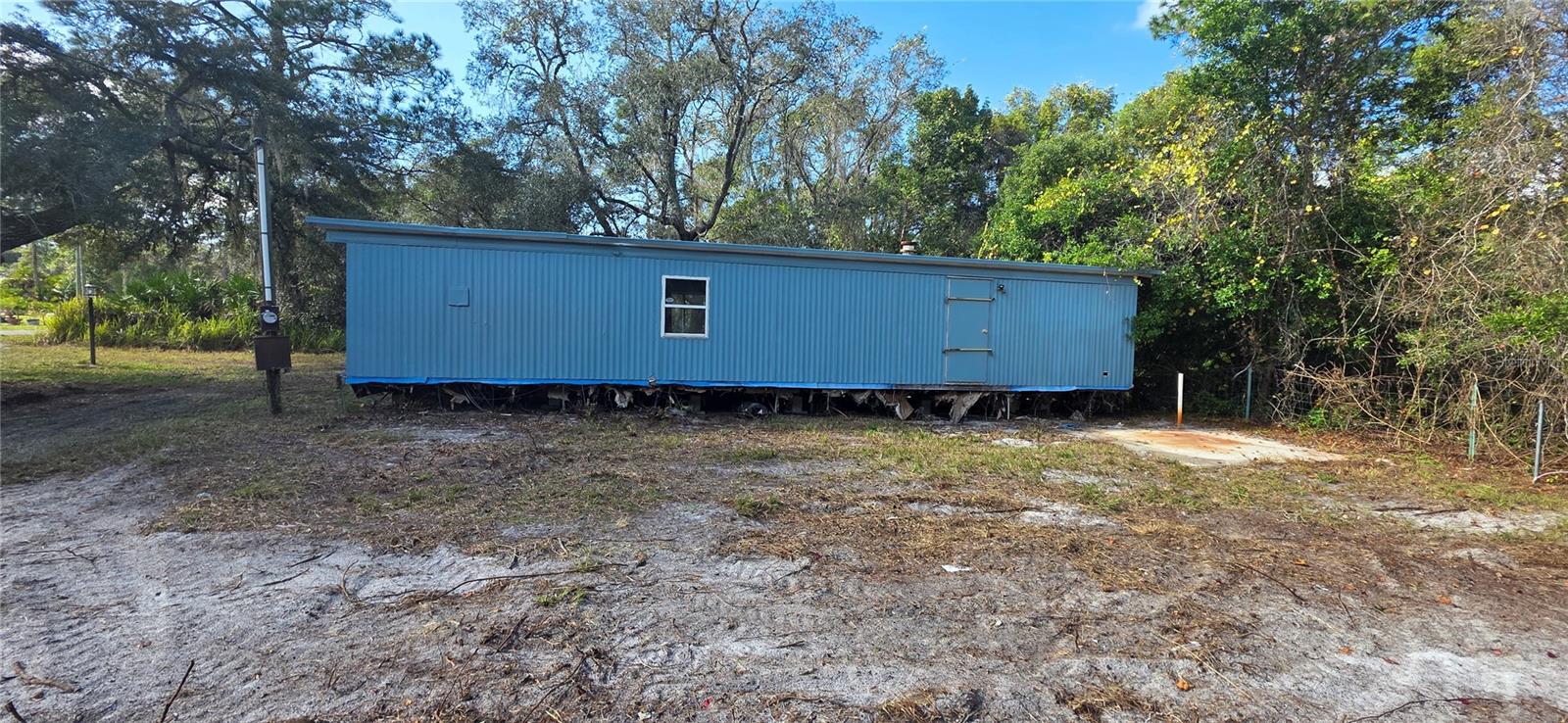 Image 19 of 38 For 27721 Nancy Avenue