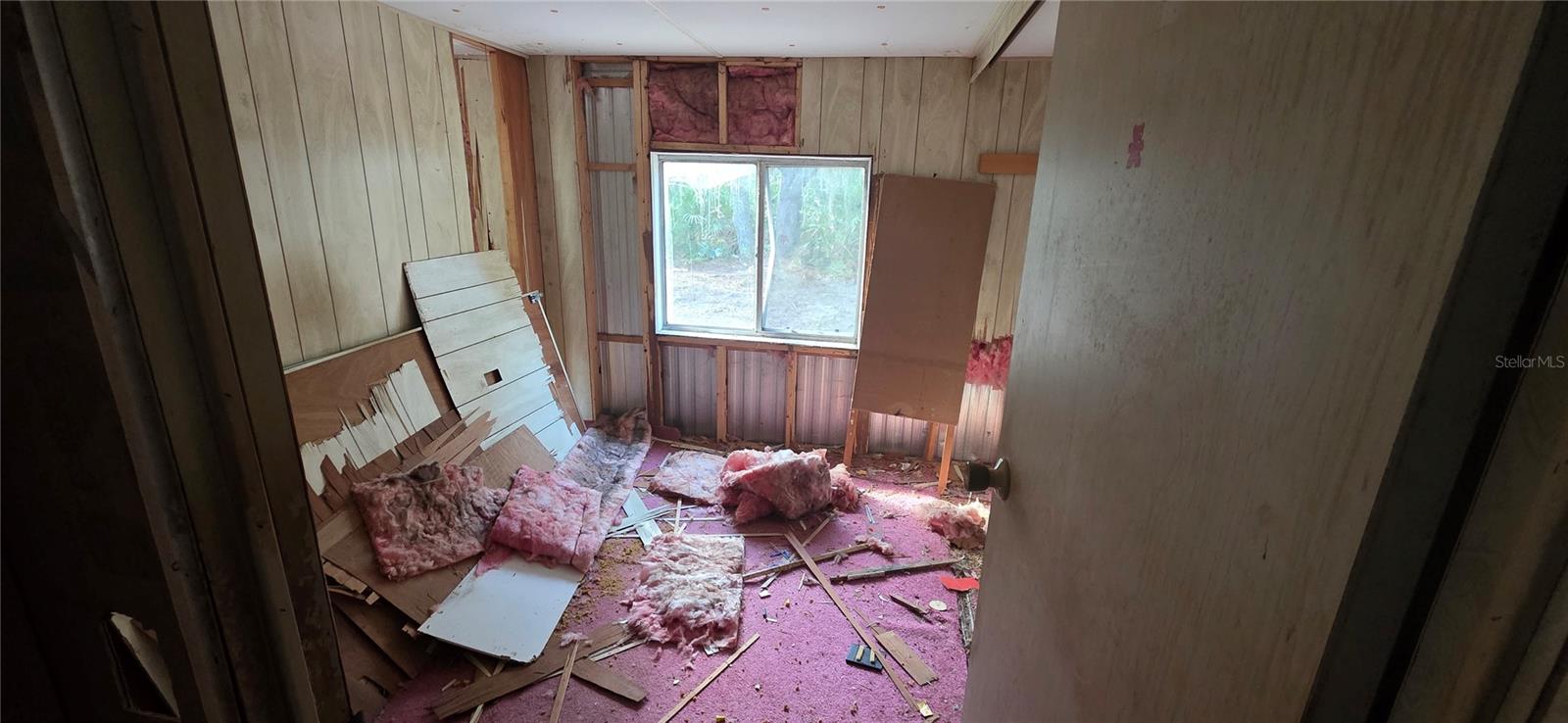 Image 31 of 38 For 27721 Nancy Avenue