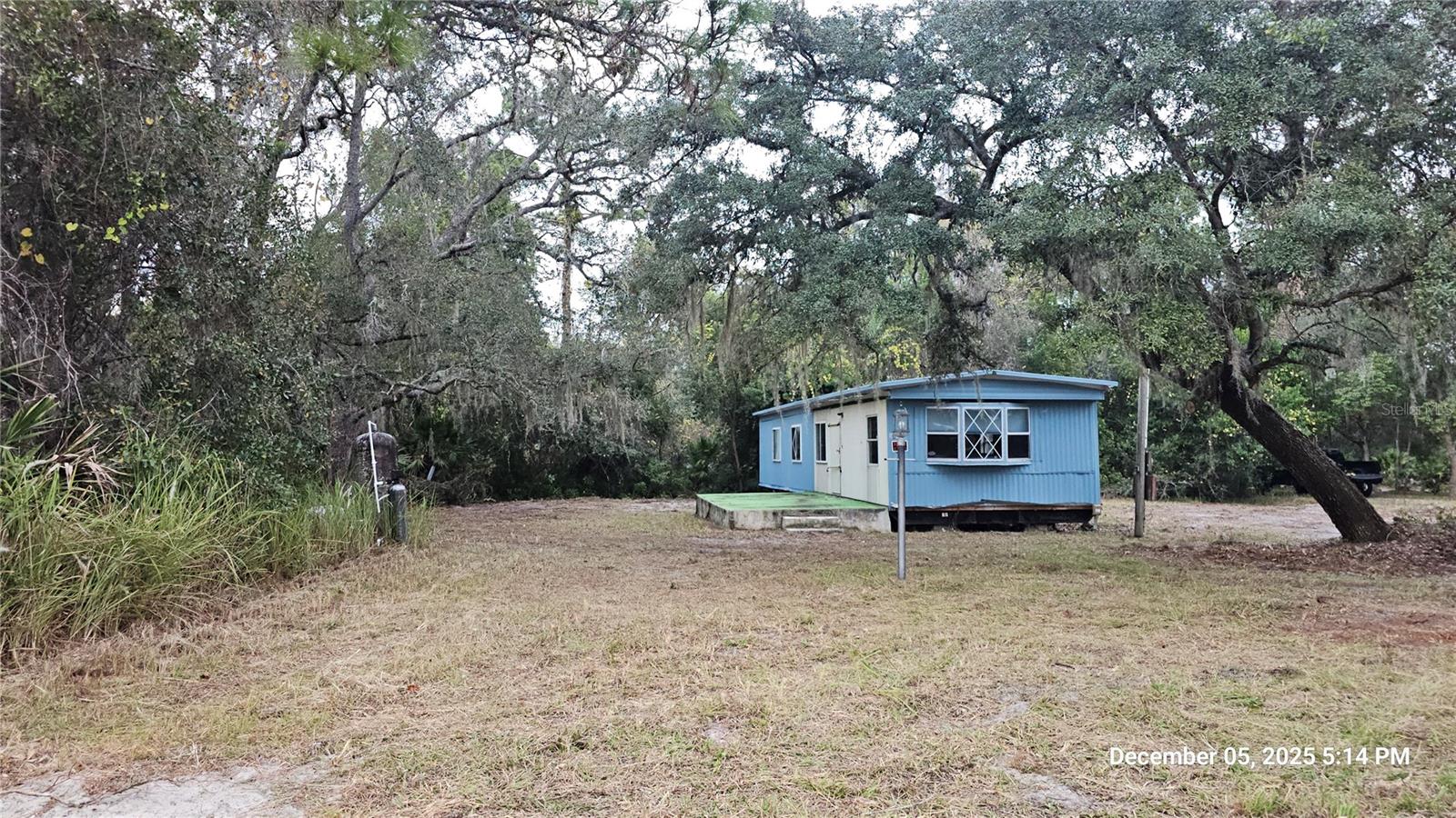 Image 5 of 38 For 27721 Nancy Avenue