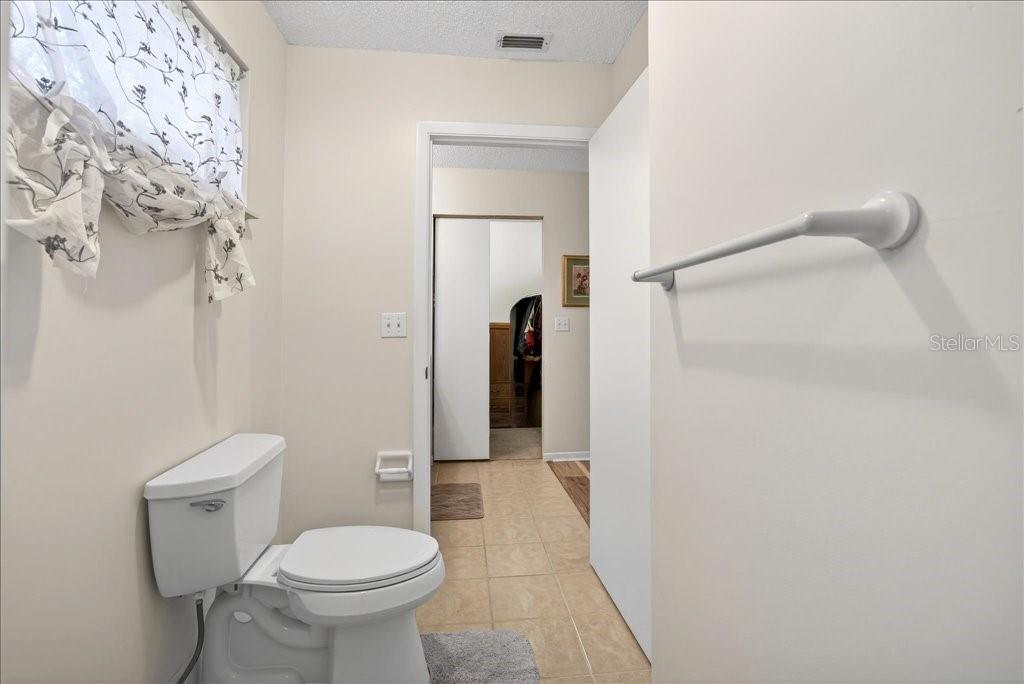 Image 23 of 28 For 10824 90th Terrace