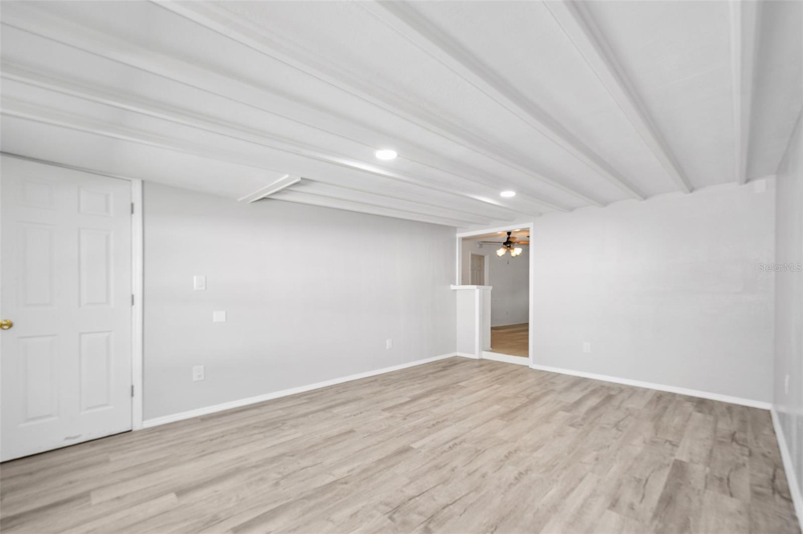 Image 20 of 43 For 235 Greenwood Avenue