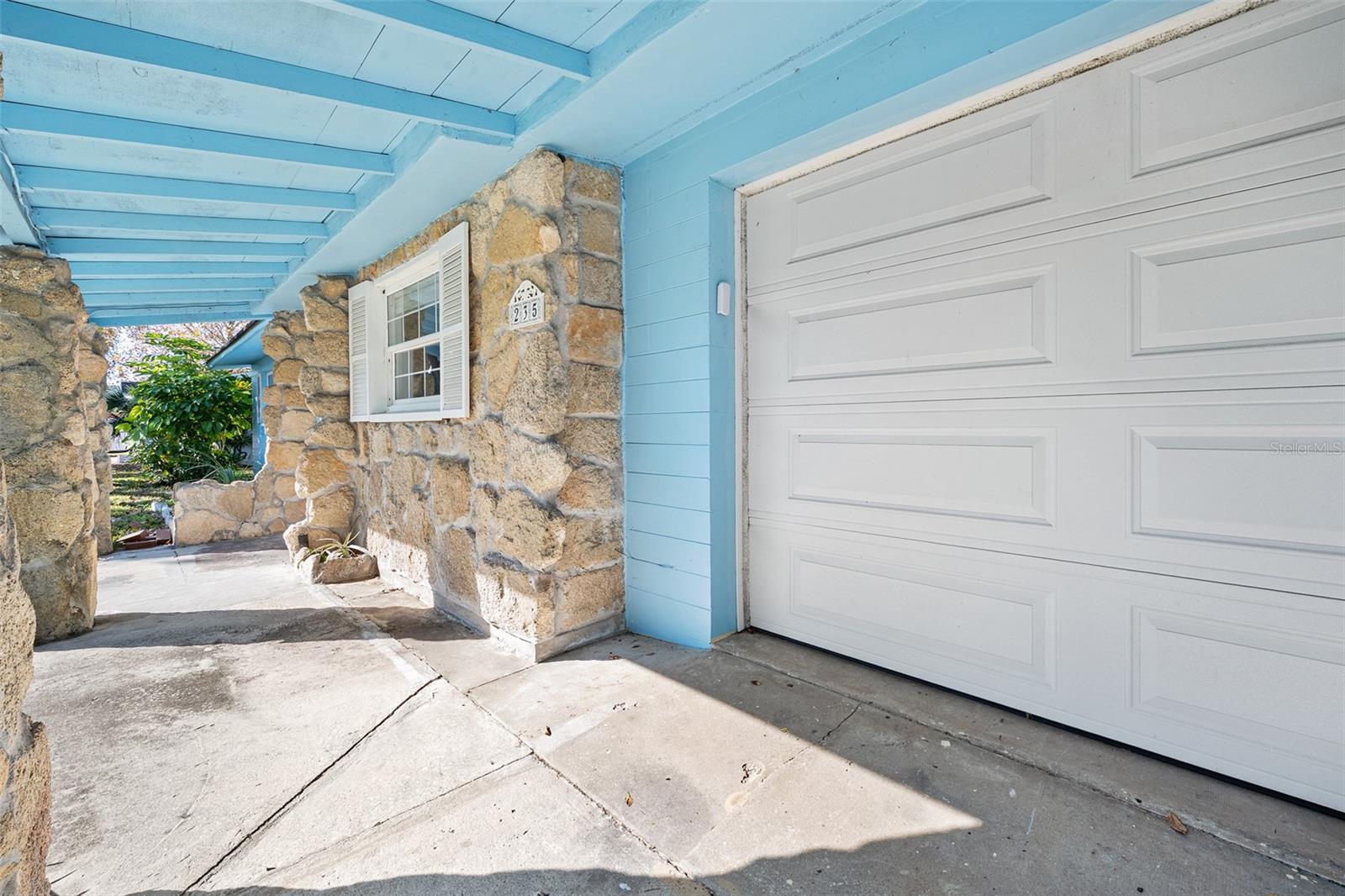 Image 31 of 43 For 235 Greenwood Avenue