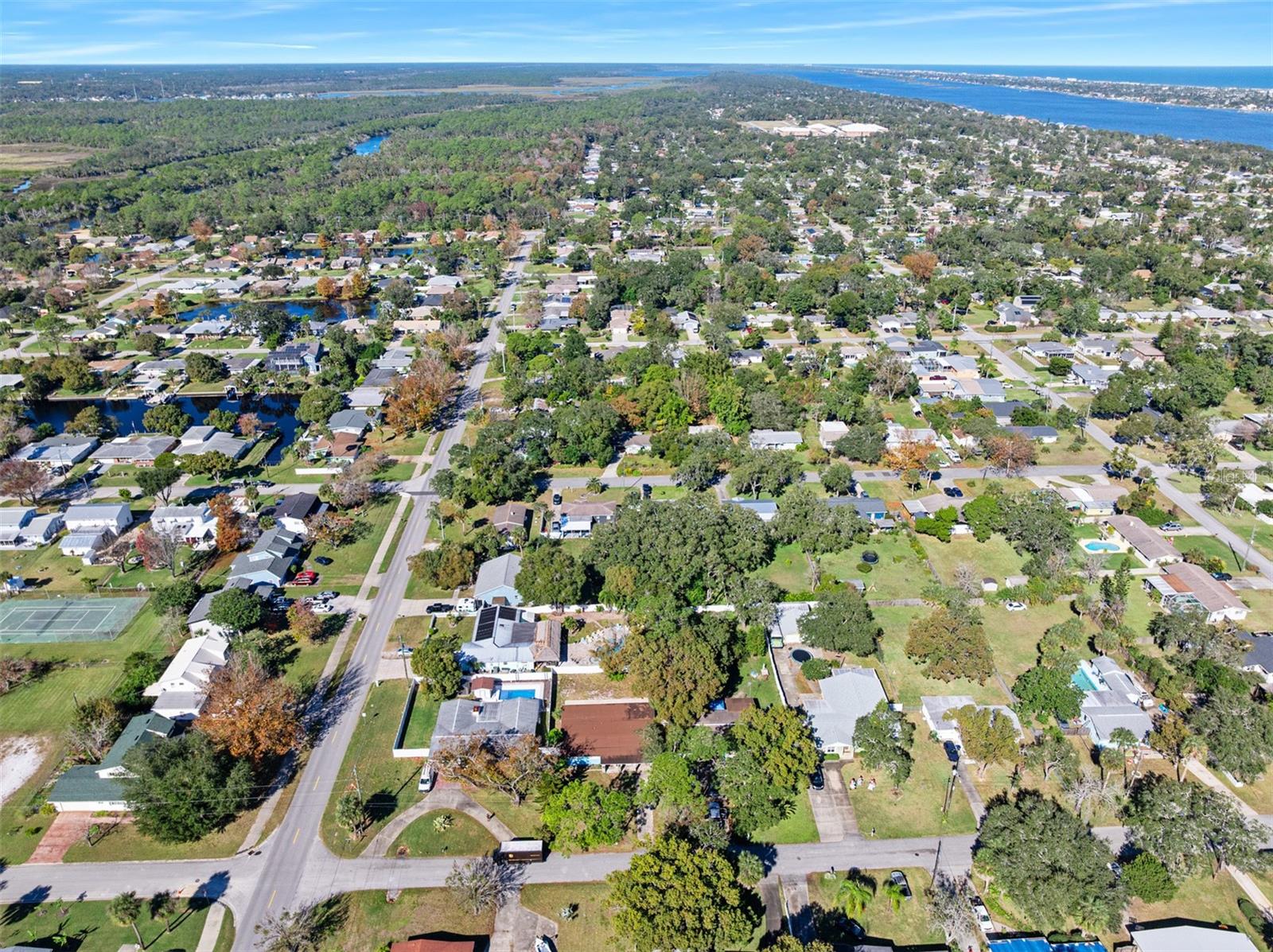 Image 38 of 43 For 235 Greenwood Avenue