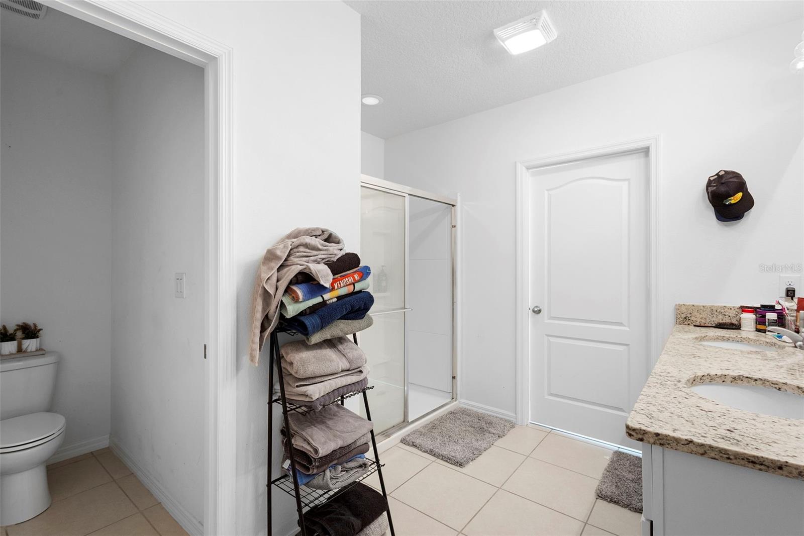 Image 21 of 30 For 219 Meghan Circle