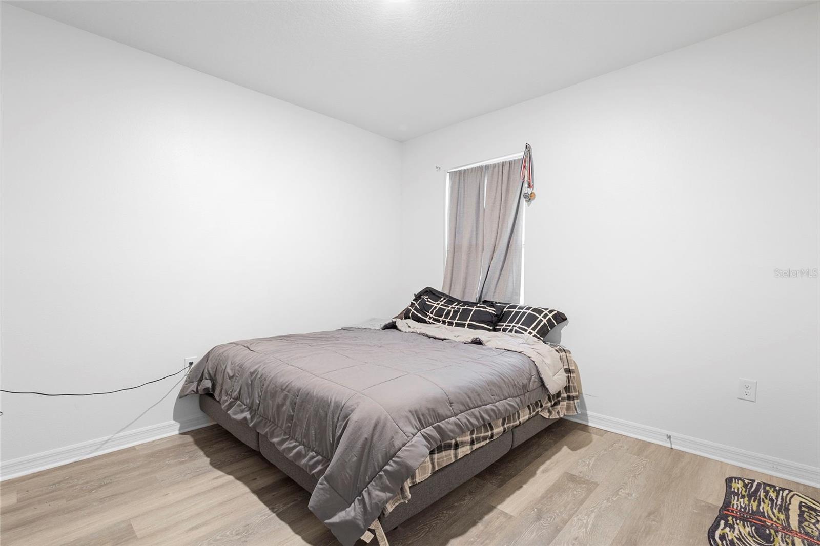 Image 22 of 30 For 219 Meghan Circle