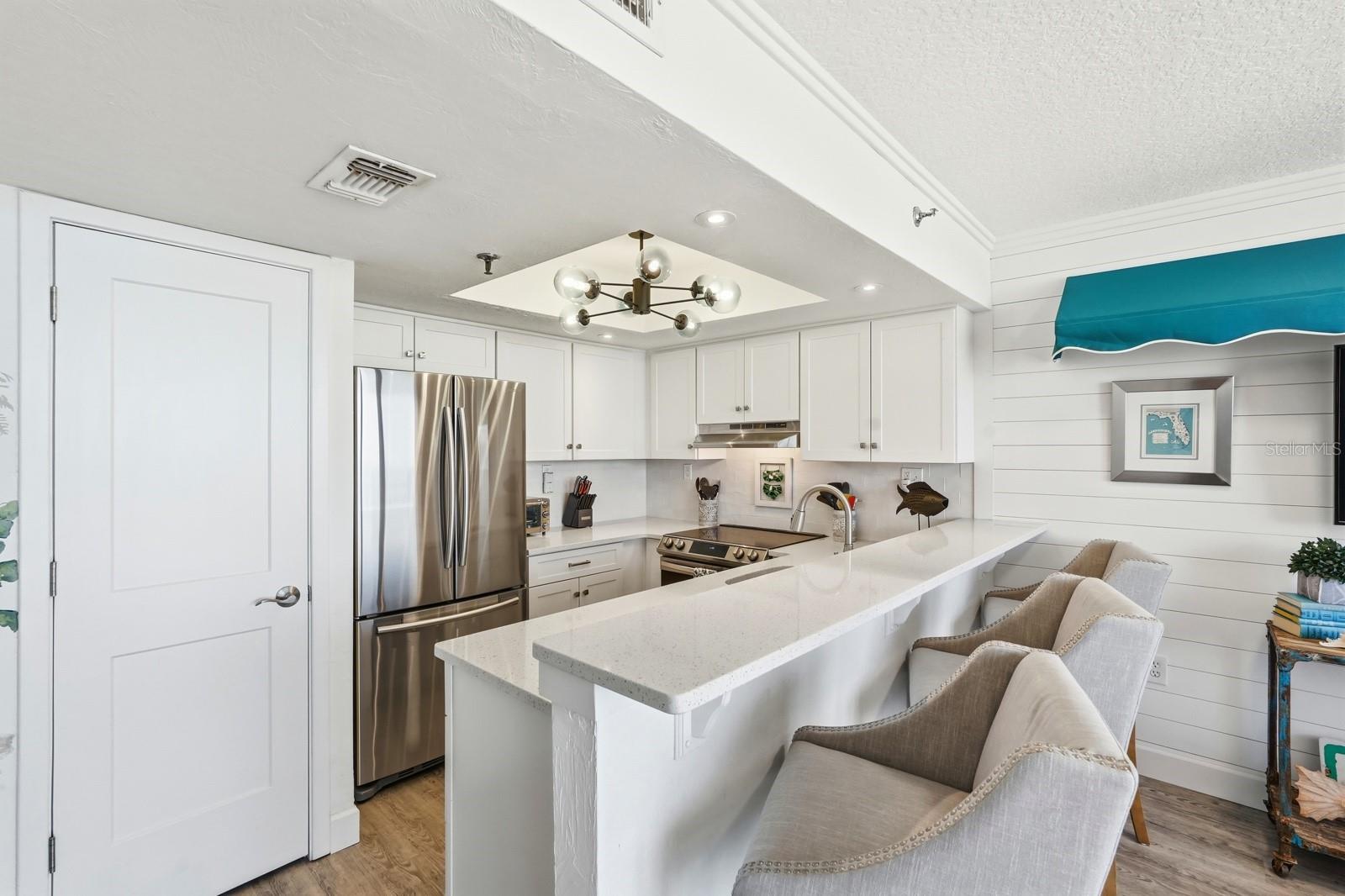 Image 13 of 45 For 4141 Atlantic Avenue 805