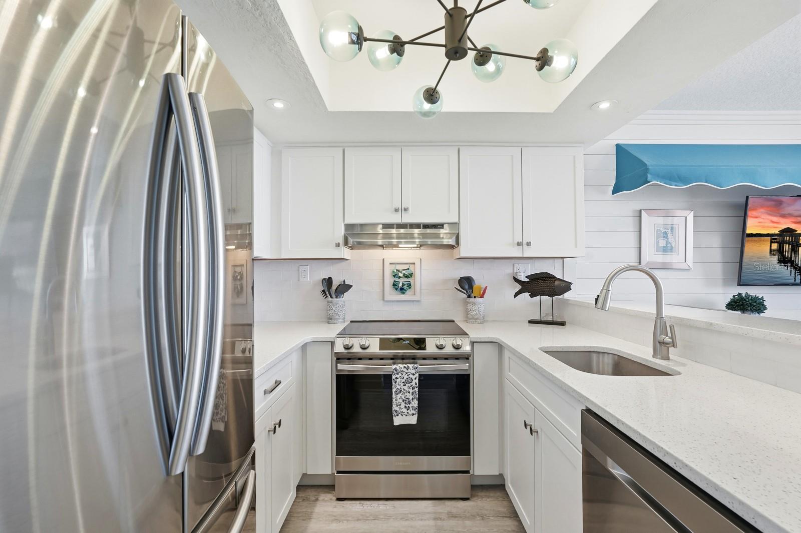 Image 14 of 45 For 4141 Atlantic Avenue 805