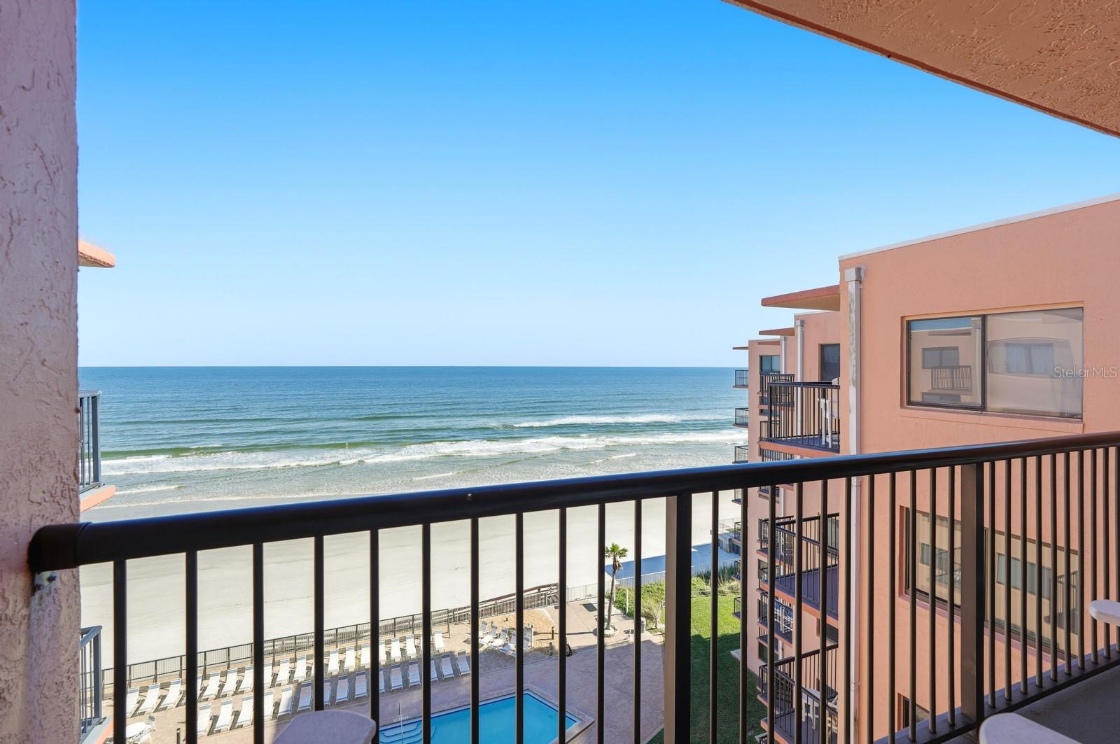 Image 23 of 45 For 4141 Atlantic Avenue 805