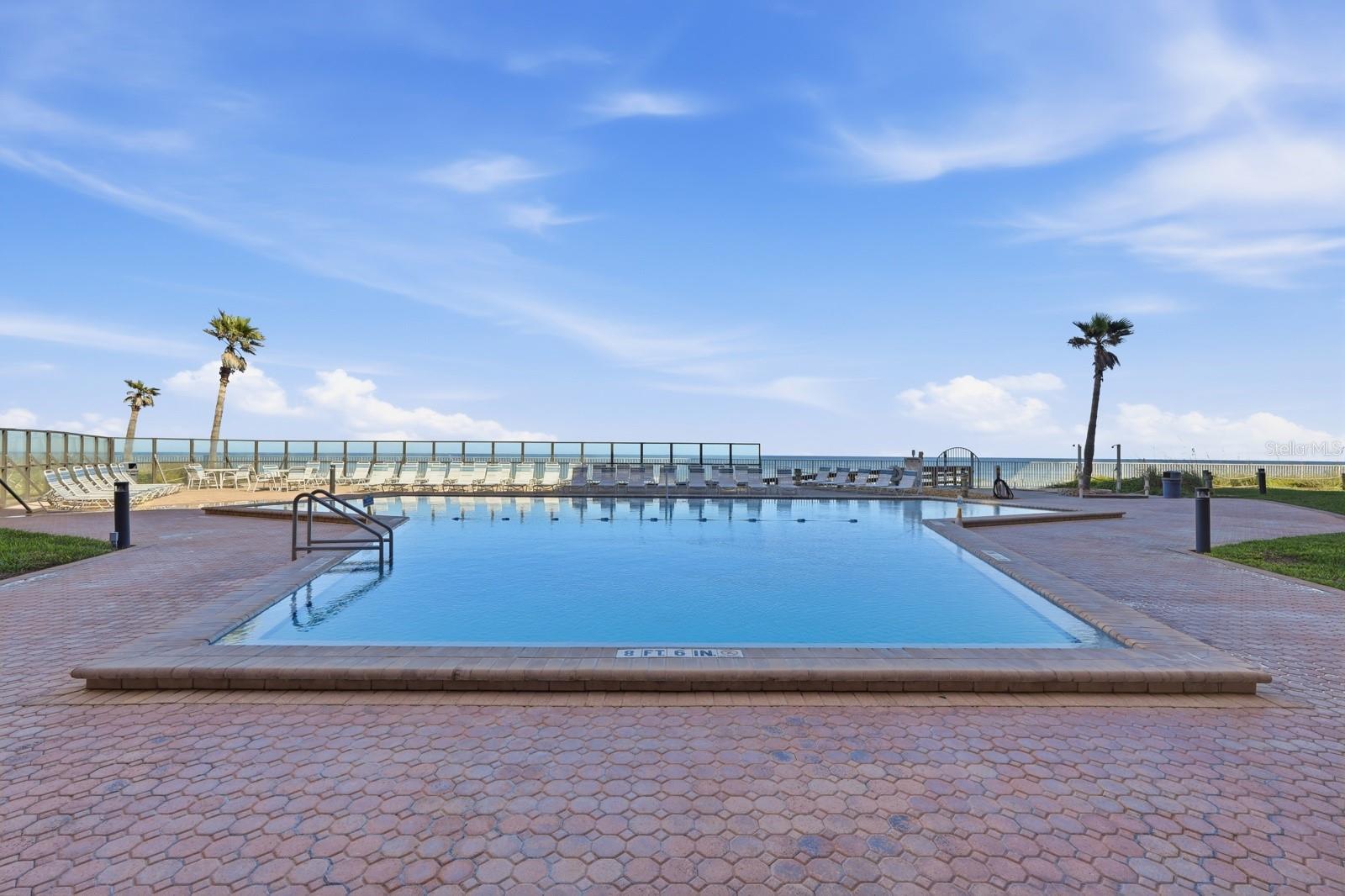 Image 27 of 45 For 4141 Atlantic Avenue 805