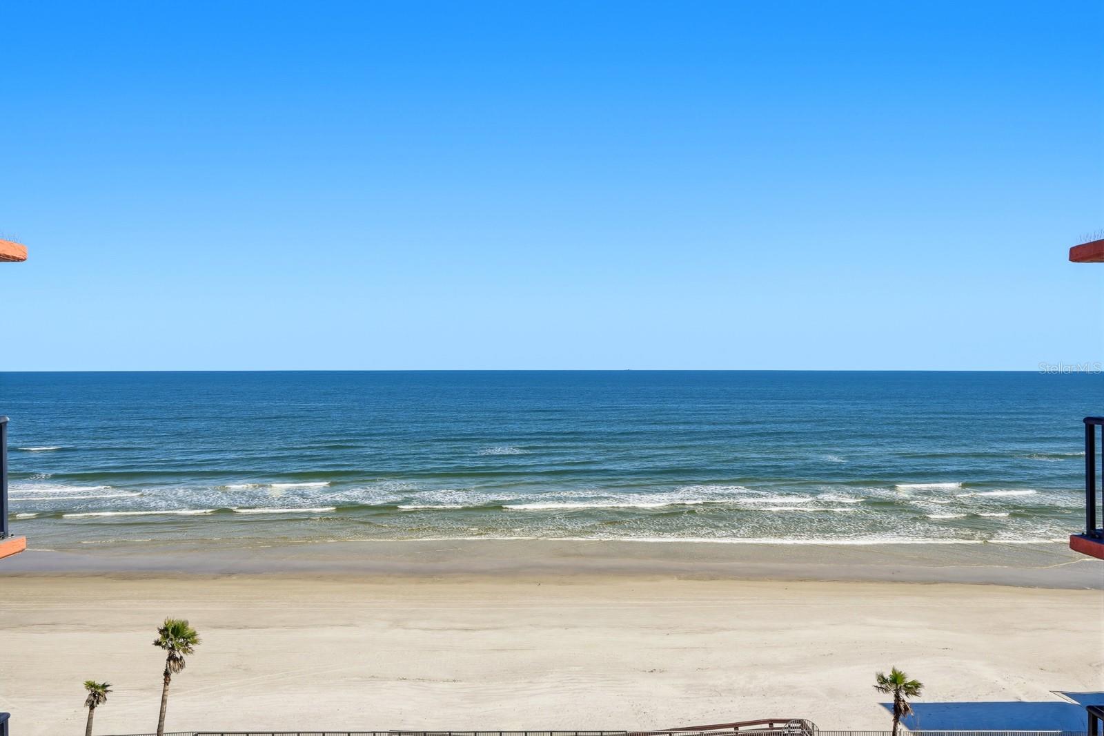 Image 37 of 45 For 4141 Atlantic Avenue 805