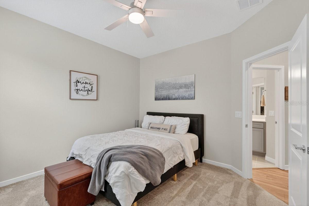 Image 10 of 51 For 2004 Canopy Terrace Boulevard