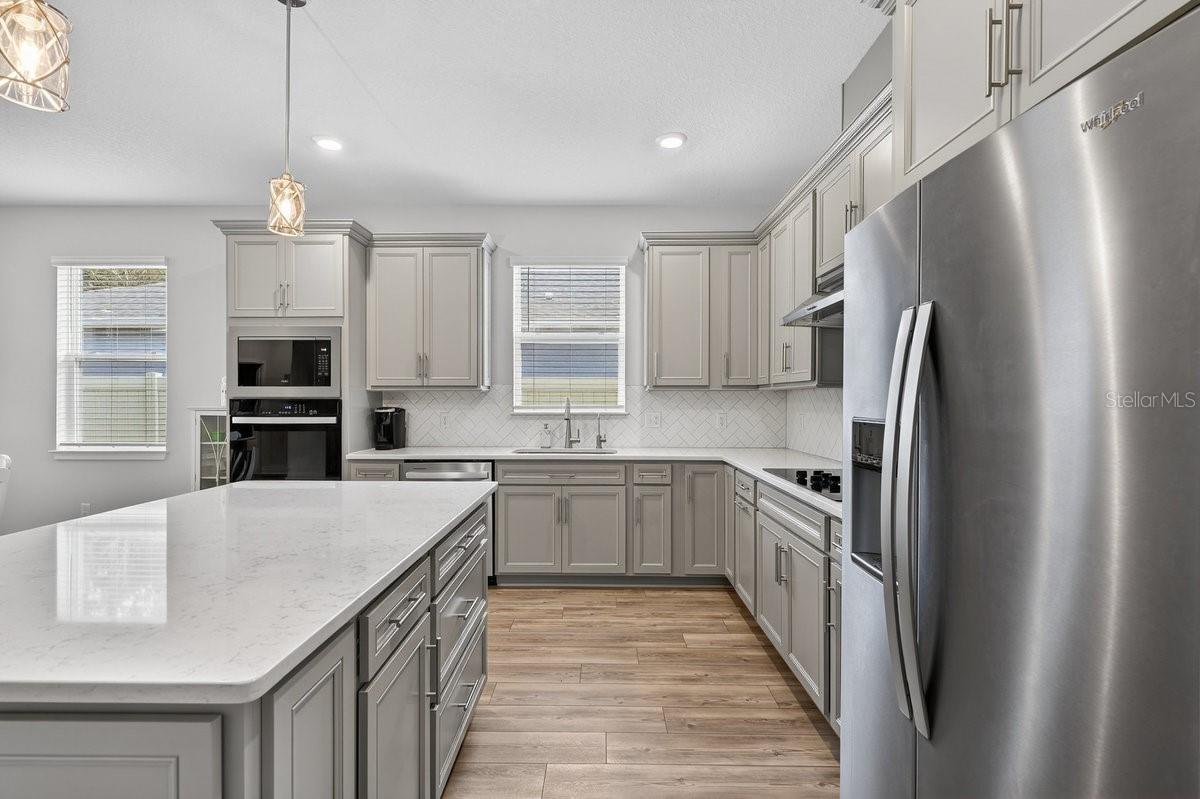 Image 16 of 51 For 2004 Canopy Terrace Boulevard