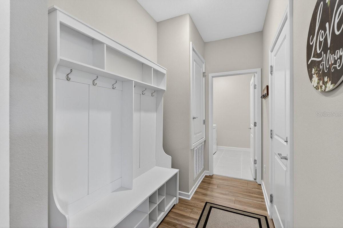 Image 29 of 51 For 2004 Canopy Terrace Boulevard