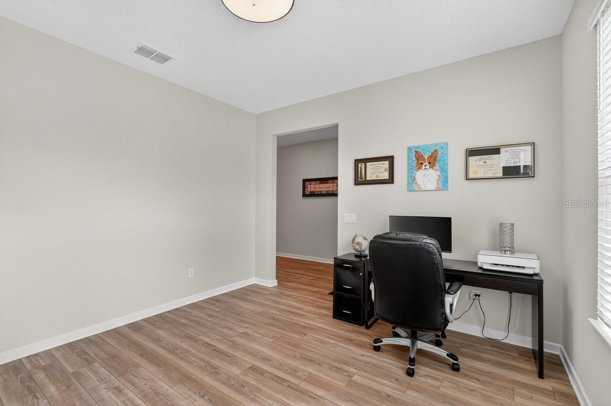 Image 6 of 51 For 2004 Canopy Terrace Boulevard