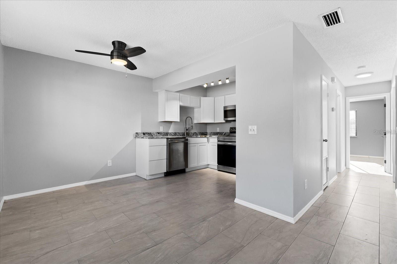 Image 10 of 48 For 1924 Fern Palm Drive