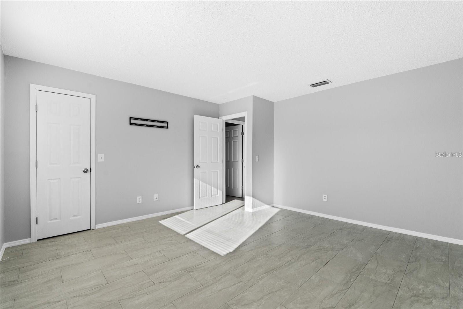 Image 15 of 48 For 1924 Fern Palm Drive