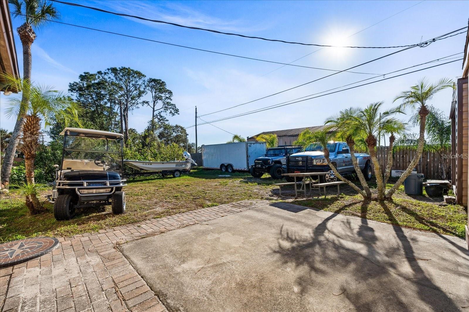 Image 6 of 48 For 1924 Fern Palm Drive